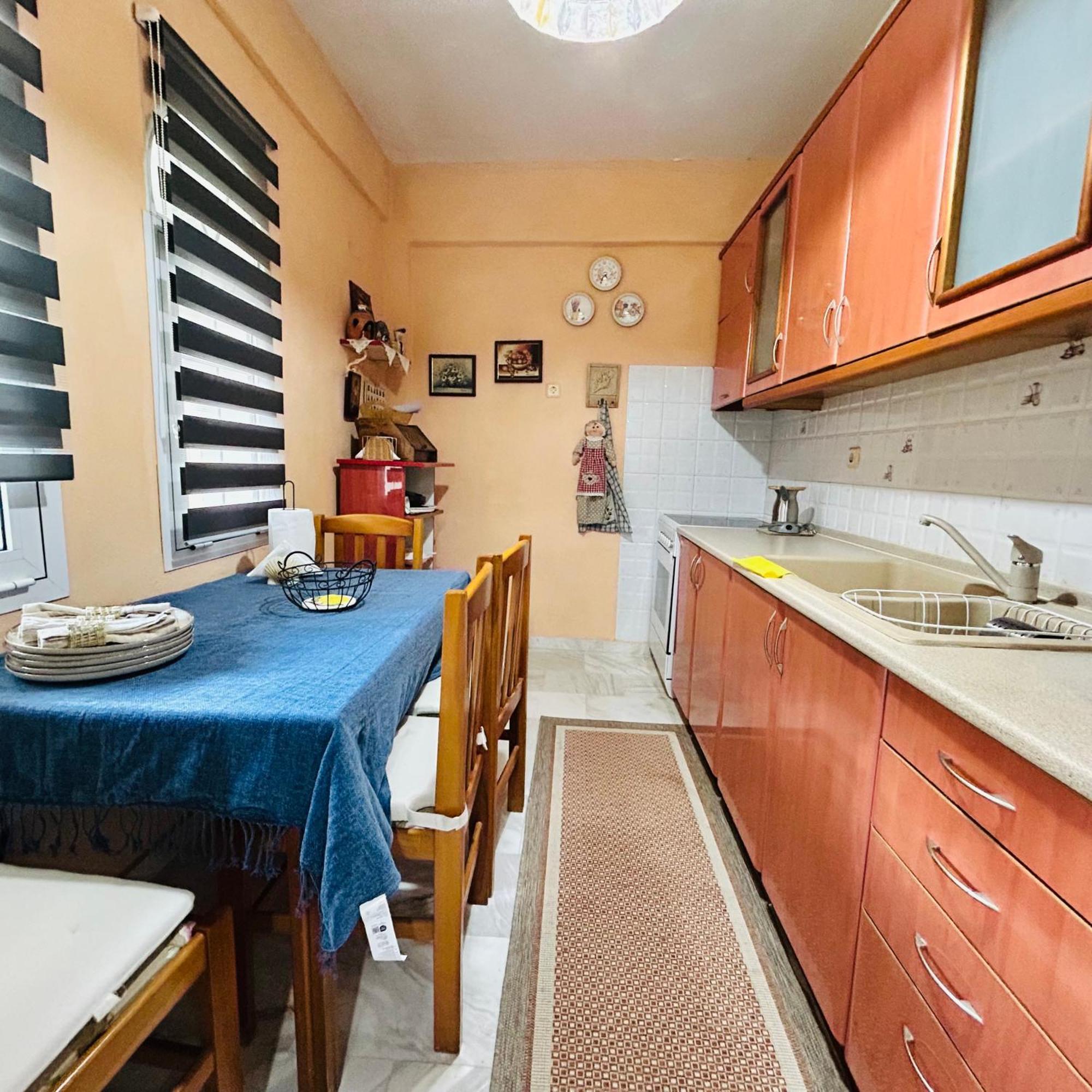 Next To The Beach Apartments Ofrinion Luaran gambar